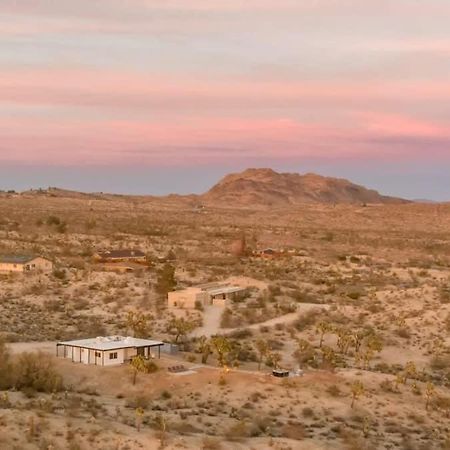 Villa Kinetic House-Joshua Trees Sculptures Cowboy Pool Yucca Valley Exterior foto