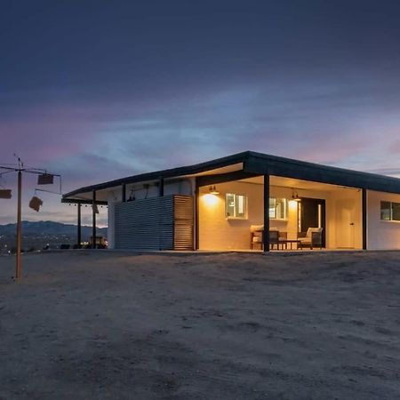 Villa Kinetic House-Joshua Trees Sculptures Cowboy Pool Yucca Valley Exterior foto