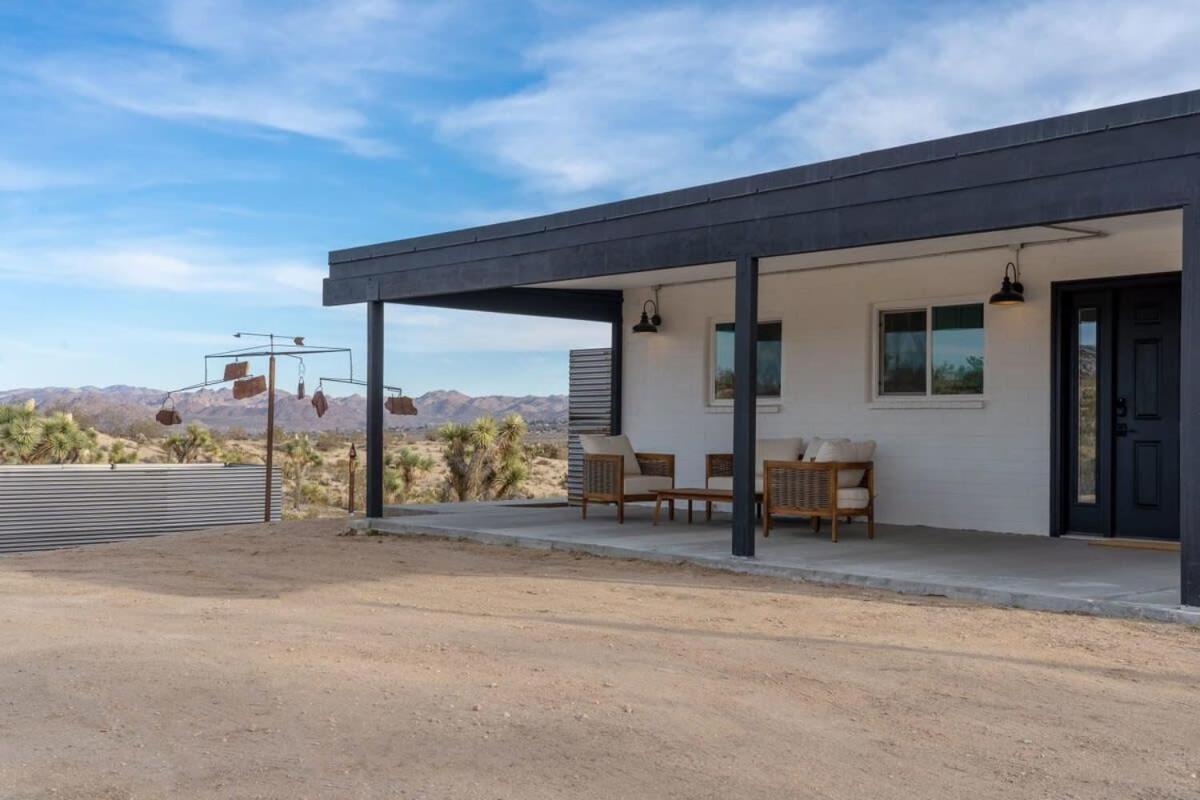 Villa Kinetic House-Joshua Trees Sculptures Cowboy Pool Yucca Valley Exterior foto